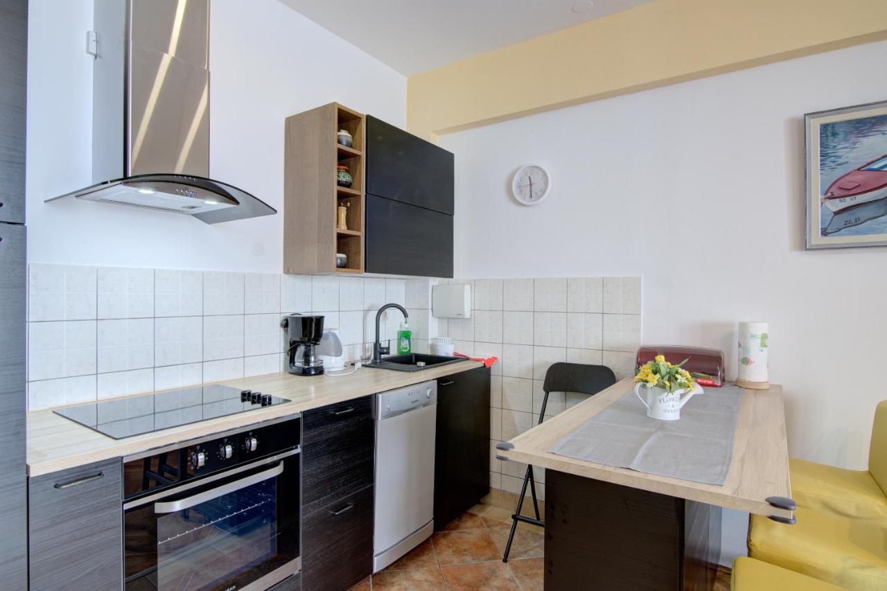 Apartment Riva Zengg Kültér fotó